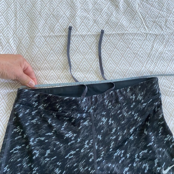 Nike Dri-Fit Leggings Confetti Pattern Gray Black - Picture 6 of 16